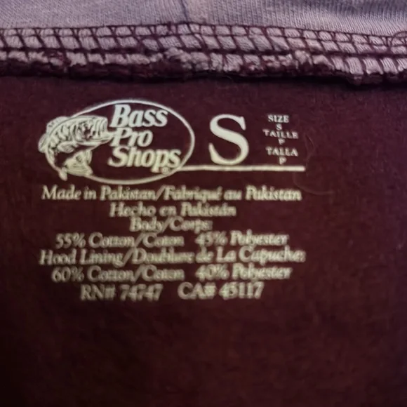 Bass Pr Shops hoodie - Picture 5 of 5